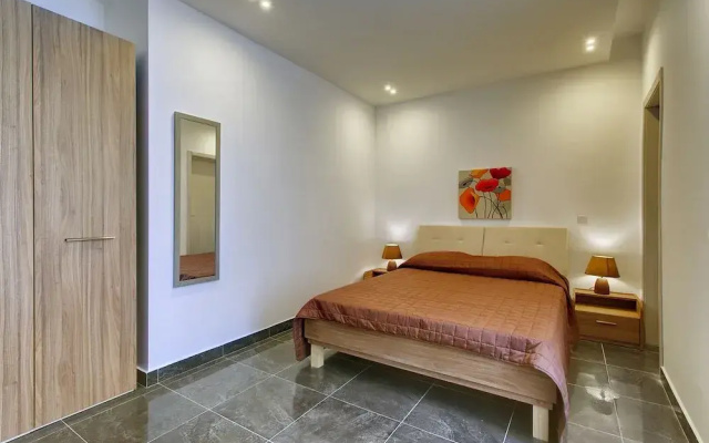 Deluxe Apartment in a Prime Location, Wifi
