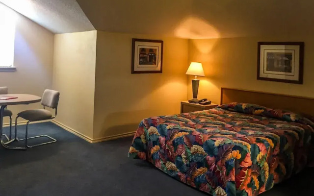 Bent Tree Motel