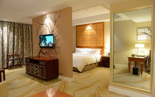 Hulunber Zhongcheng Holiday Hotel