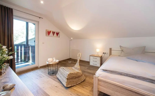 Awesome Home in Thalfang With 4 Bedrooms and Wifi