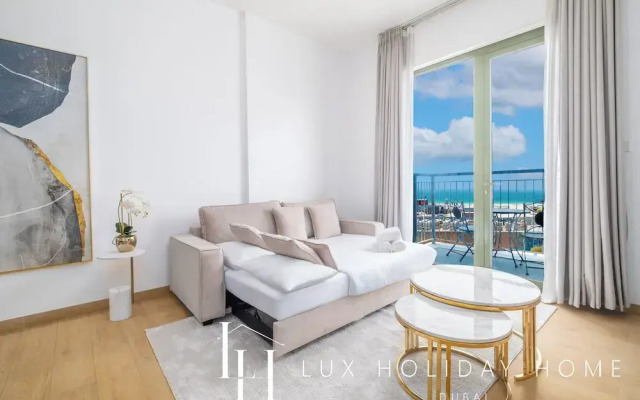 LUX  The La Mer Sea View Suite 3