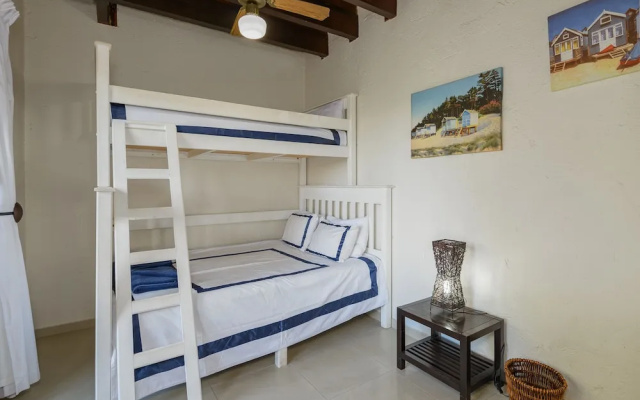 San Lameer Villas