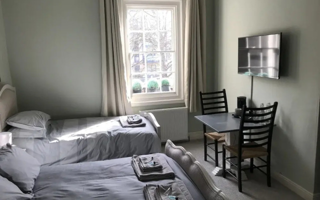 Regency Rooms