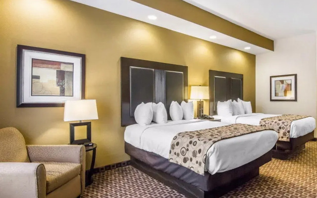 Comfort Suites