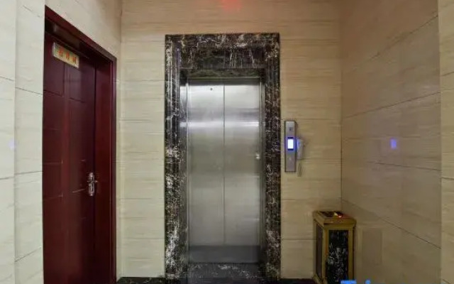 Fenglin Hotel