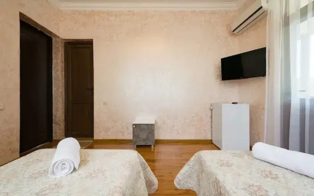 Sunny Hotel Batumi