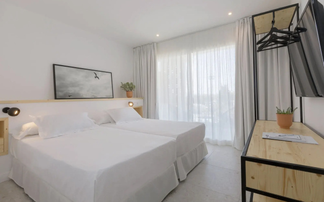 Hotel HM Ayron Park – Adults Only