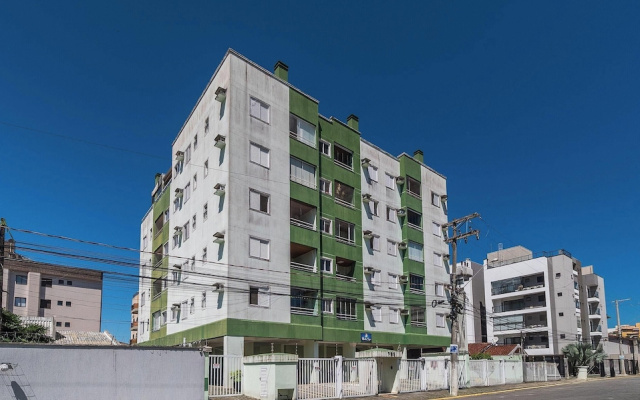 Apt in Condo w/ Pool 350m From the Beach Pvj0021