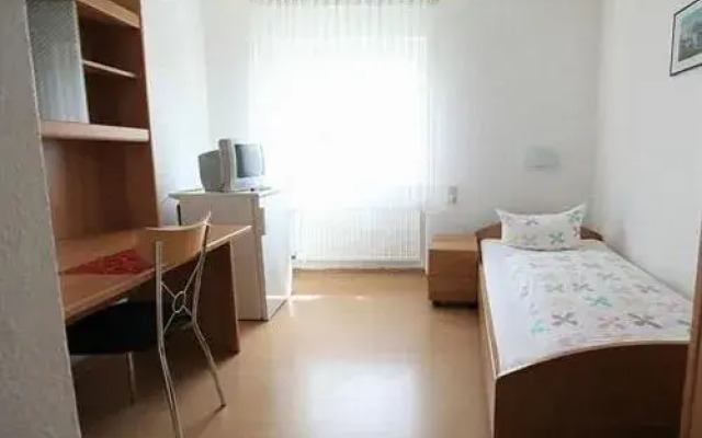 Advance Hotel zum Hahn