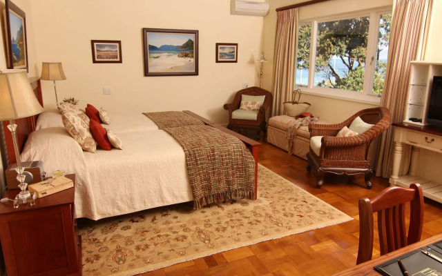 St James Guesthouses