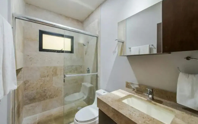 APARTAMENTO LUJOSO PALMARES a mt 5ta Av.