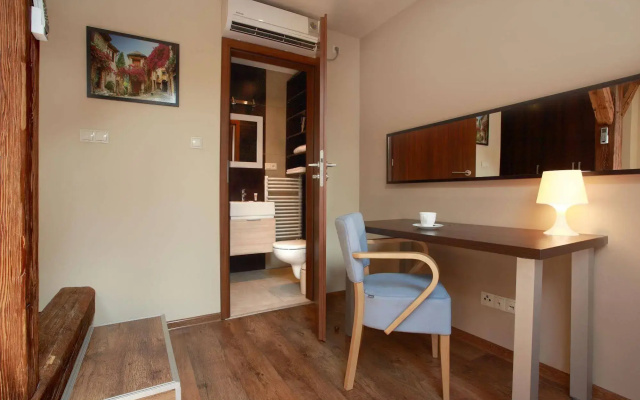 Salve Apartments