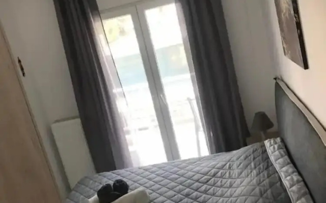 Cozy Apartment With two Bedrooms With a sea View
