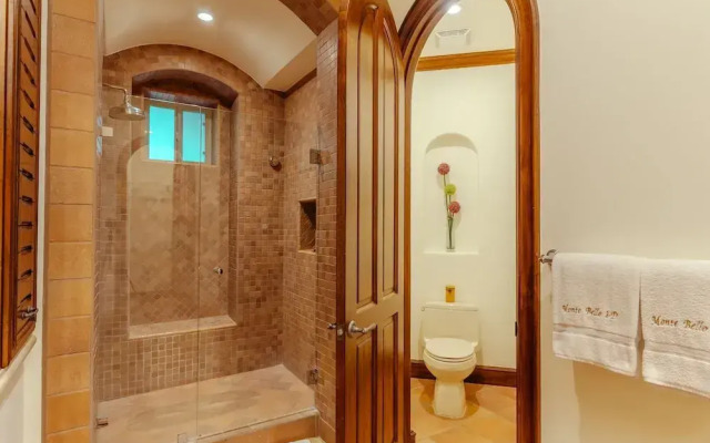 CR Luxury Montebello 1D 3 Bdrm