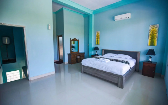Villa Rembulan