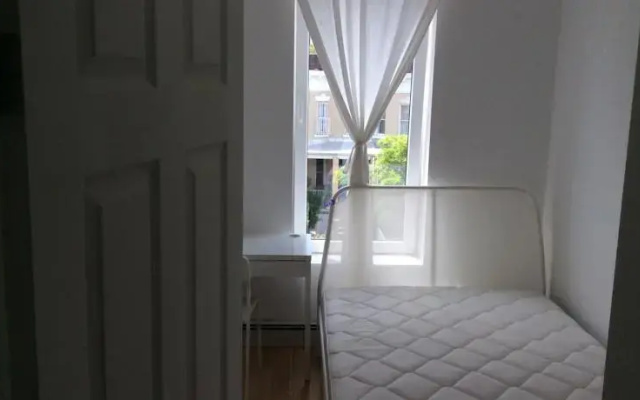 Beachside Apartment Brooklyn