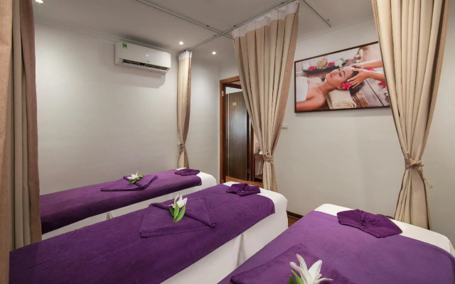 Quoc Hoa Premier Hotel and Spa