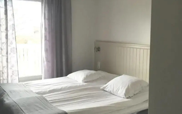 Adels Lågprishotell