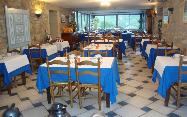 Hôtel Pikassaria