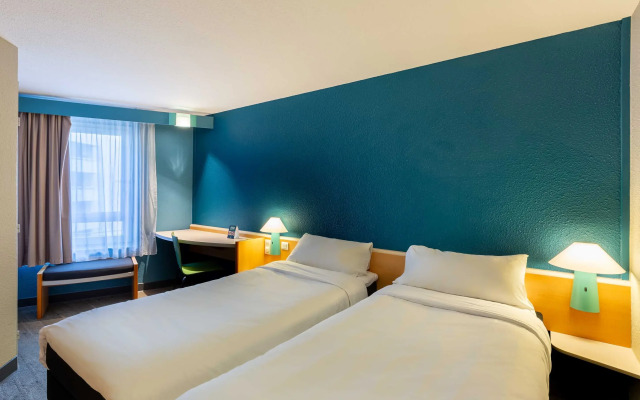 B&B Hotel Orléans Centre Foch