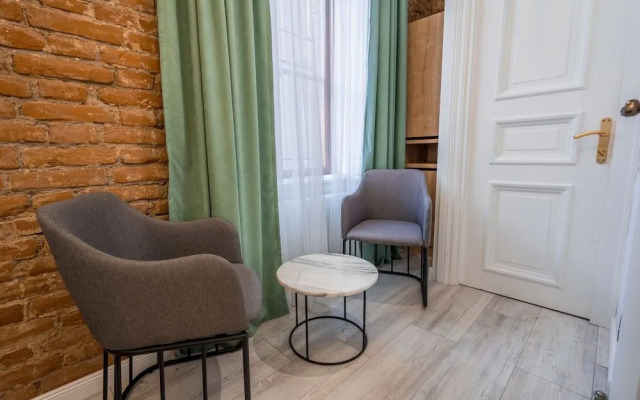 Mini Hotel On Aghmashenebeli Ave