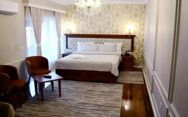 Hotel Begolli