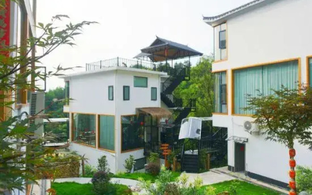 Mountain House Bamboo B&B