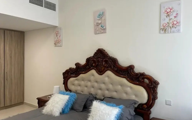 315 Fully furnished 1BHK Apartment
