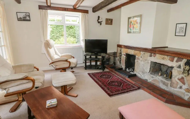 Lyndale Cottage