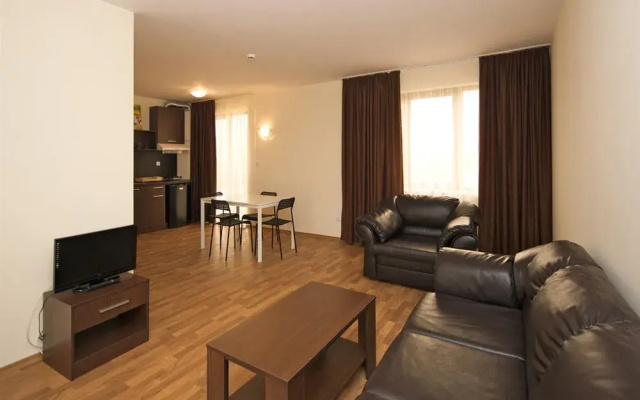 Golden Beach Hotel