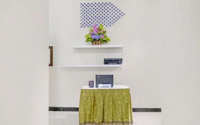 Gatsu Kost by OYO Rooms