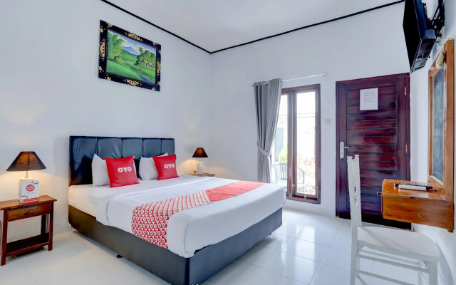 Bahtera Guest House by OYO Rooms