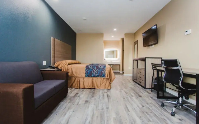 Budget Host Inn and Suites