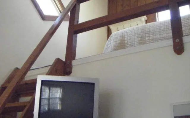 Moffett House Inn