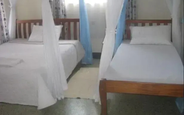 Nairobi Airport Stop Over House