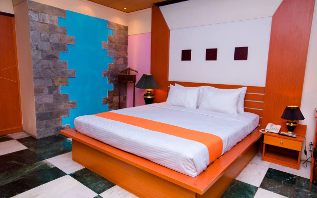 Hotel Golden Deer Ltd.