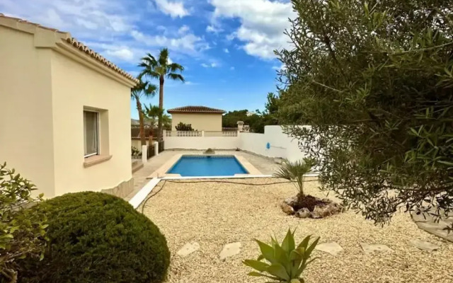 Three Bedroom Villa With Private Pool in Moraira