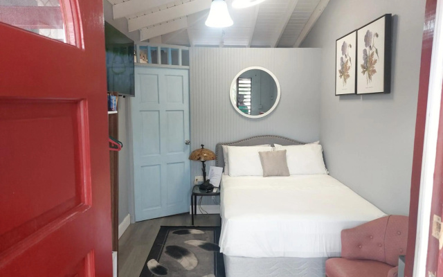 Carmen's Cozy Studio