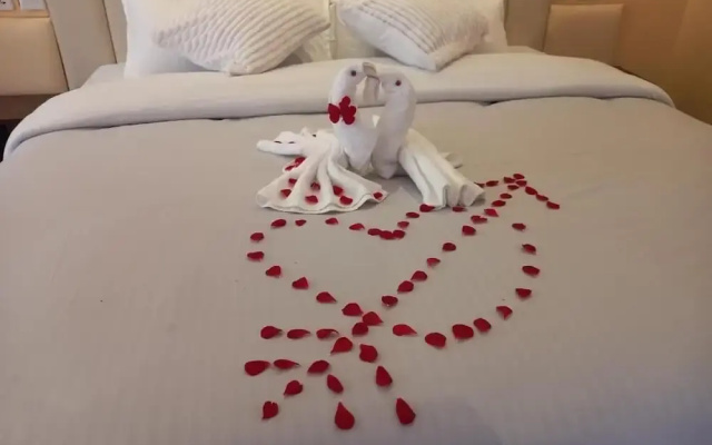 Olempiaus Gardens Hotel