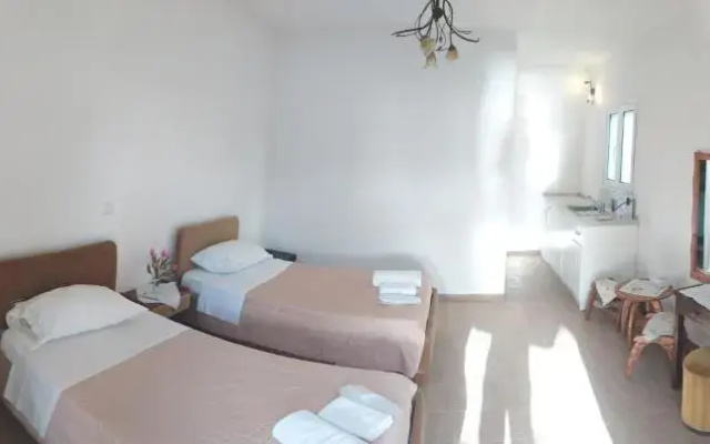 Poseidon studio 2