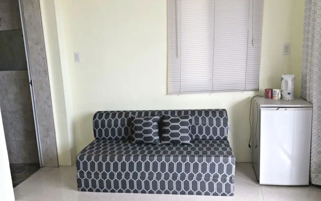 Rey-Alexandria Suites Annex