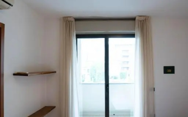 V12 Apartments - Tadini 14