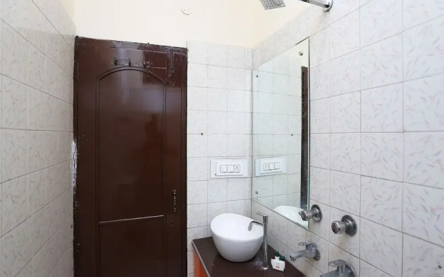 Oyo 15993 Hotel Ashoka Guest House