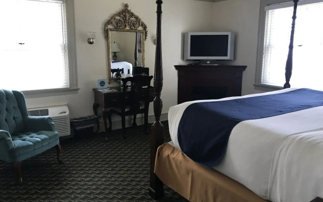 Columbia Gorge Hotel and Spa