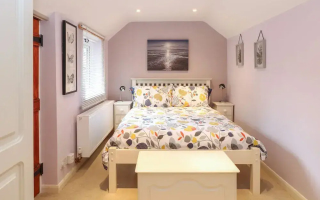 Compass Cottage