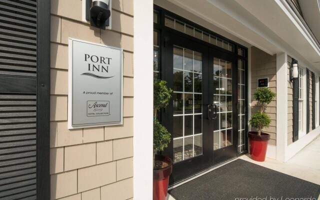 Port Inn & Suites Kennebunk, Ascend Hotel Collection in Kennebunk, United States of America from 191$, photos, reviews - zenhotels.com hotel front