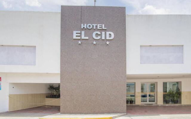 Hotel El Cid Merida вид на фасад
