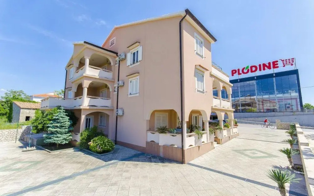 Apartments Biserka