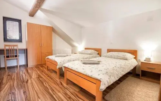 Apartment Matko