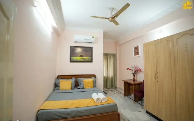 Yellow Bells Serviced Apartments Gachibowli